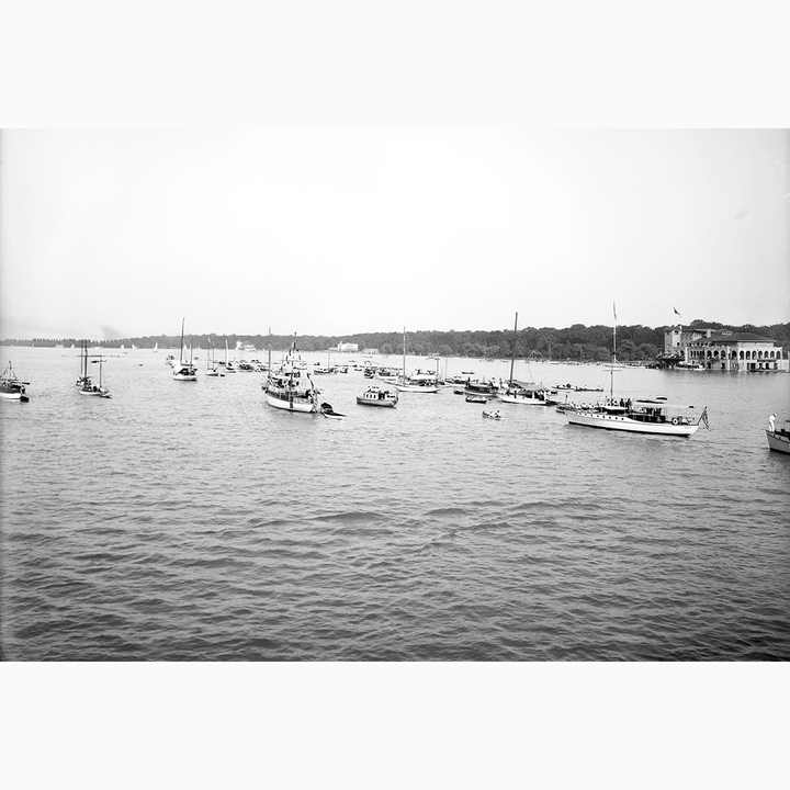 Belle Isle Boating <br> Vintage Detroit - The Detroit Wallpaper Co.